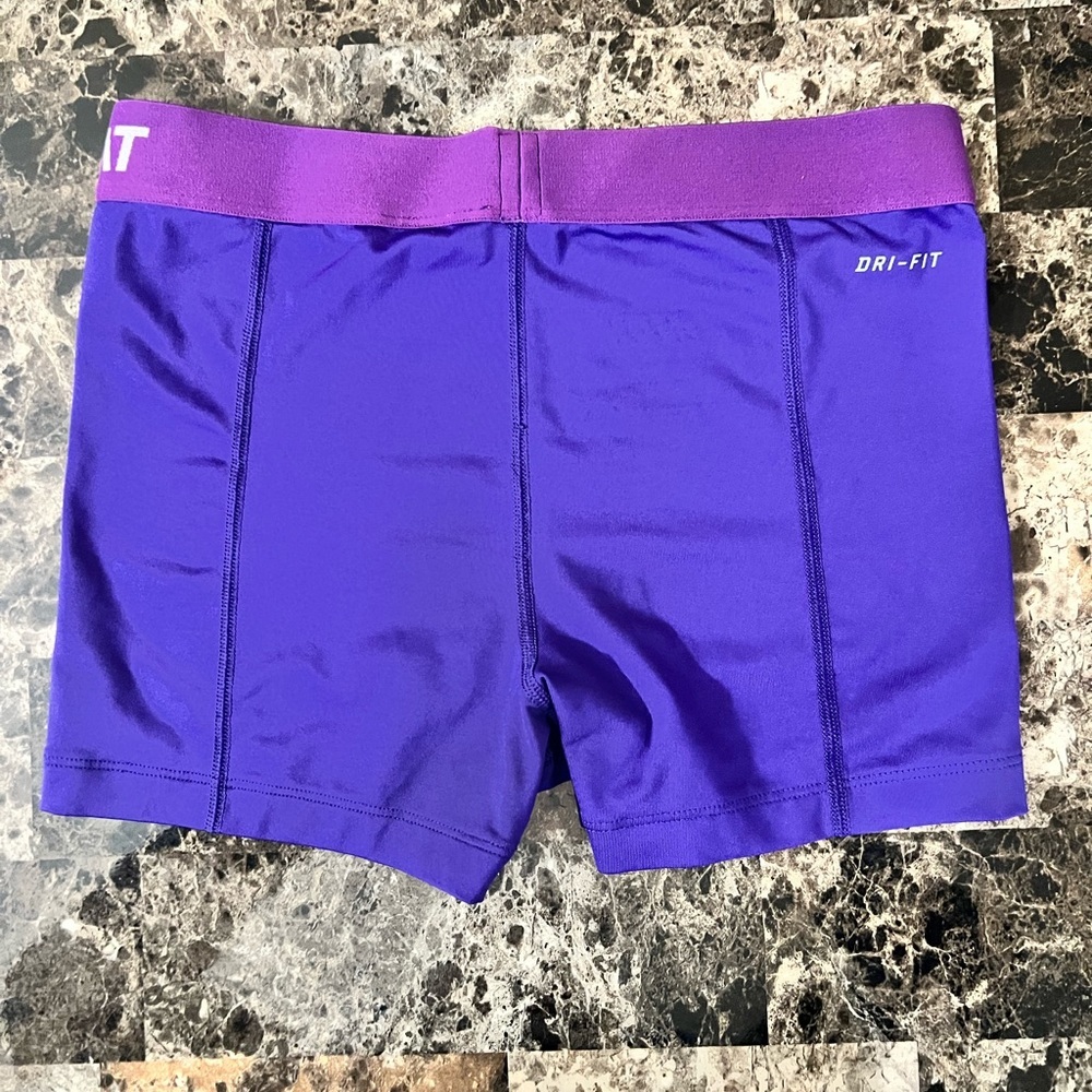 NIKE PRO PURPLE SHORT SIZE SMALL EUC - Picture 4 of 5